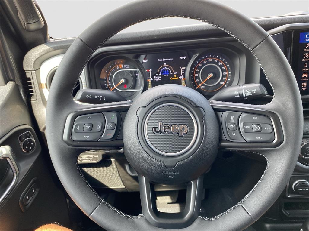 new 2025 Jeep Gladiator car, priced at $51,740