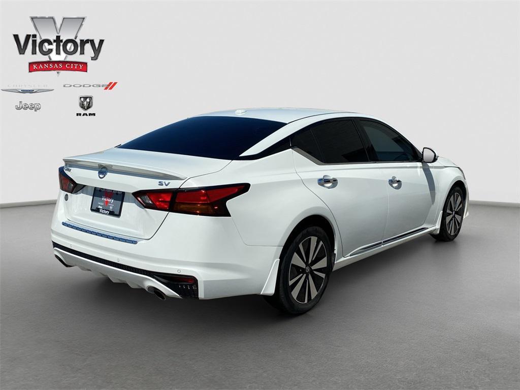 used 2019 Nissan Altima car, priced at $15,500