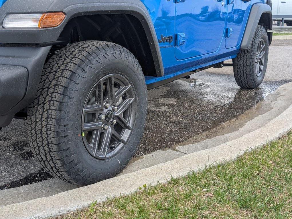 new 2025 Jeep Wrangler car, priced at $52,940