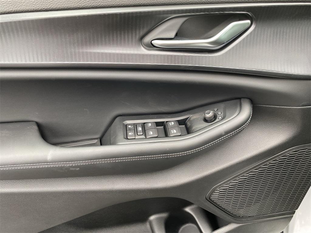 new 2025 Jeep Grand Cherokee car, priced at $44,170