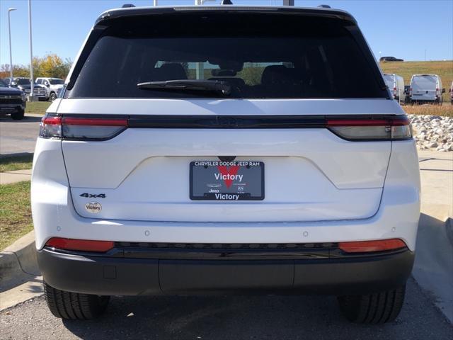 new 2025 Jeep Grand Cherokee car, priced at $47,580