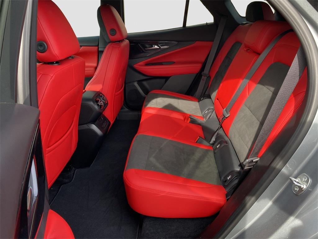 used 2024 Chevrolet Blazer EV car, priced at $29,897