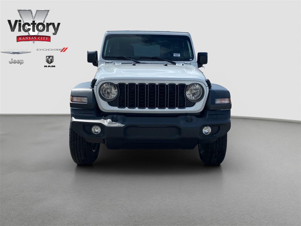 new 2025 Jeep Wrangler car, priced at $53,640