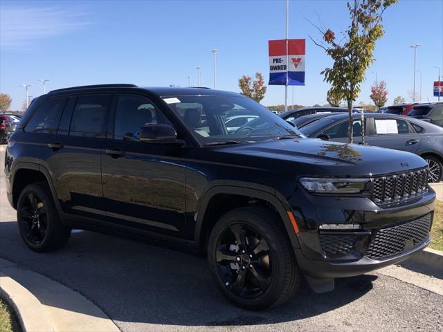 new 2025 Jeep Grand Cherokee car, priced at $52,535