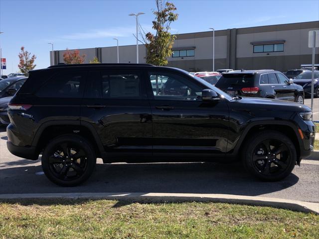 new 2025 Jeep Grand Cherokee car, priced at $52,535