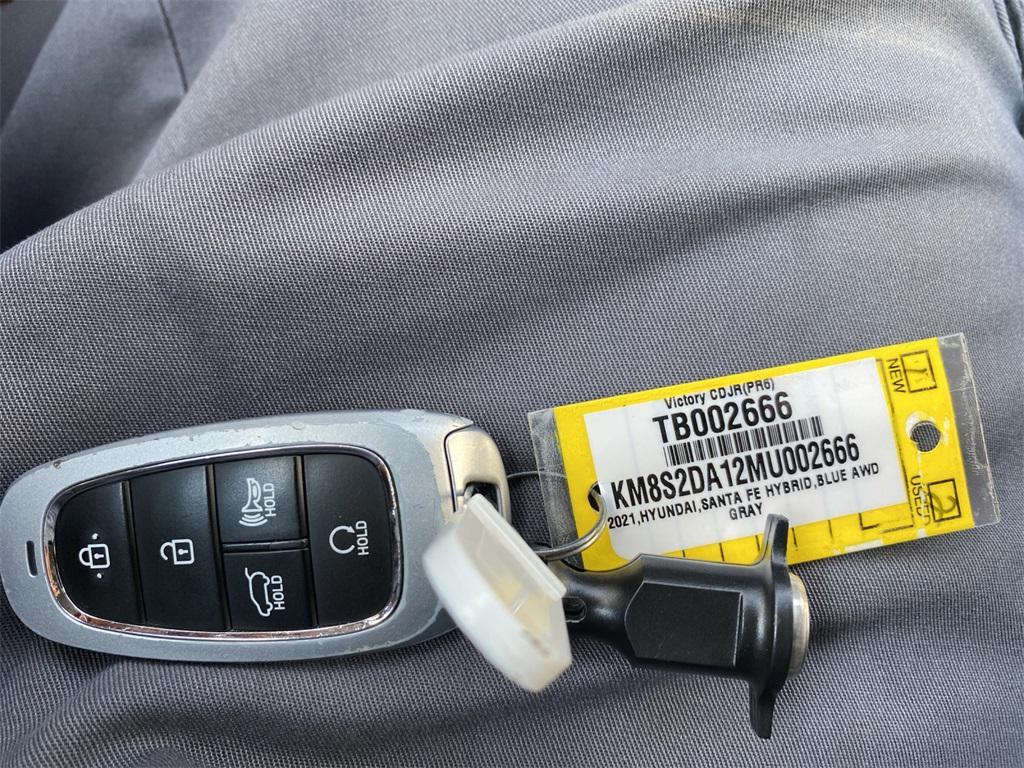 used 2021 Hyundai SANTA FE HEV car, priced at $19,500