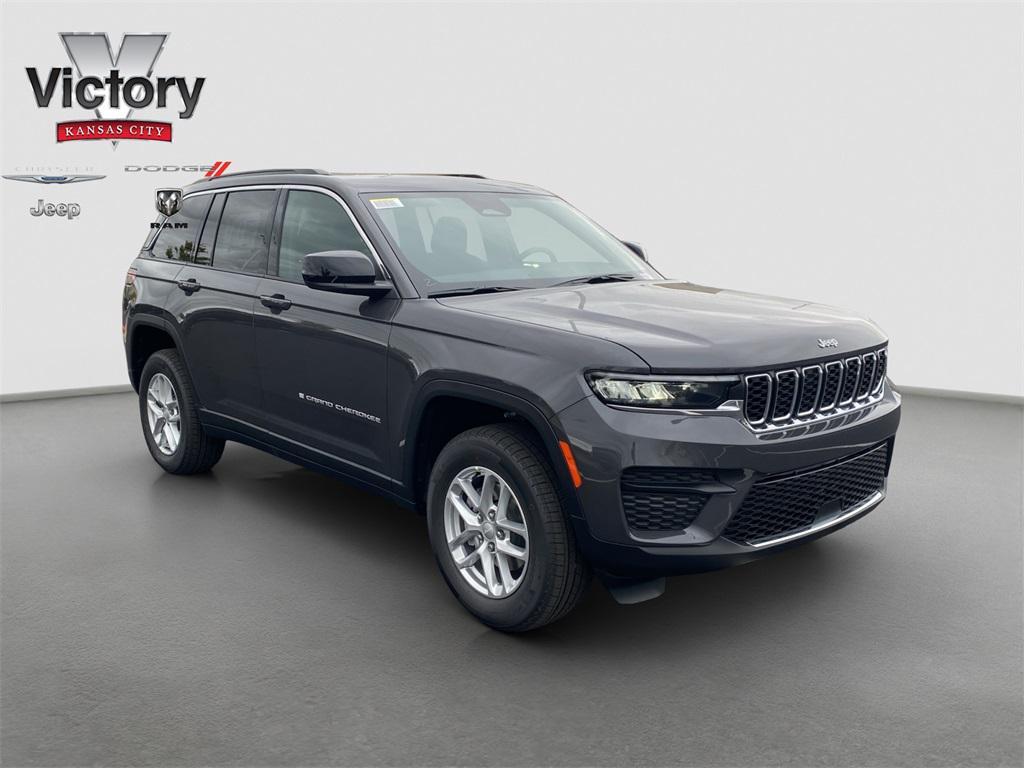 new 2025 Jeep Grand Cherokee car, priced at $42,375