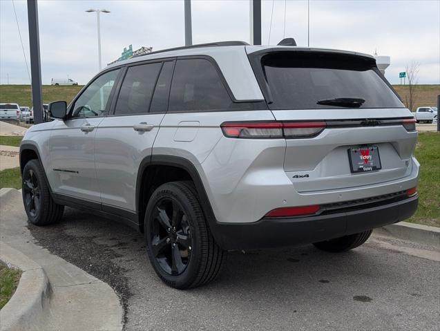 new 2025 Jeep Grand Cherokee car, priced at $48,670