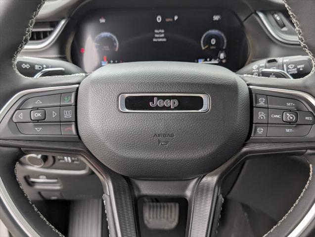 new 2025 Jeep Grand Cherokee car, priced at $48,670