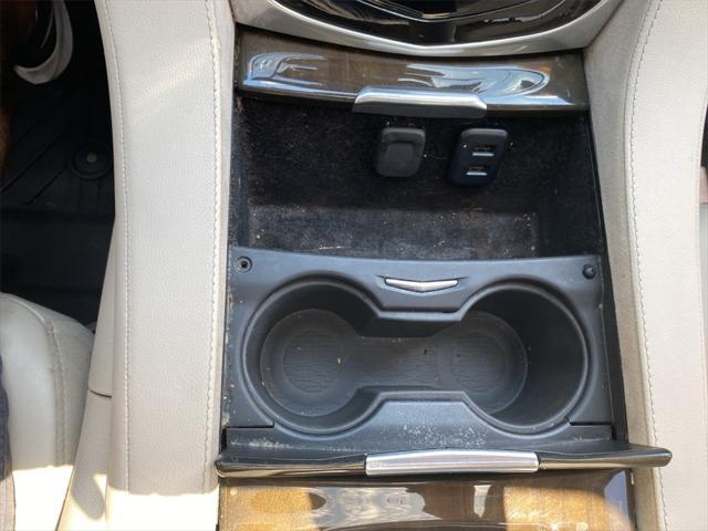 used 2020 Cadillac Escalade car, priced at $31,995