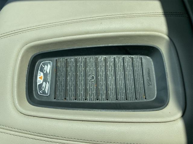 used 2020 Cadillac Escalade car, priced at $31,995