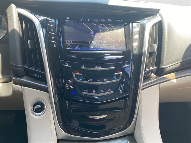 used 2020 Cadillac Escalade car, priced at $31,995