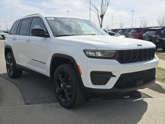 new 2025 Jeep Grand Cherokee car, priced at $48,075
