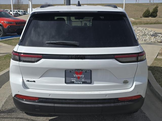 new 2025 Jeep Grand Cherokee car, priced at $48,075