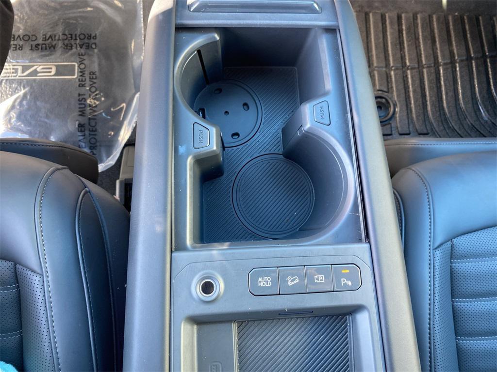 used 2024 Kia EV9 car, priced at $39,995