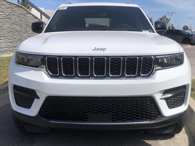 new 2024 Jeep Grand Cherokee car, priced at $42,580