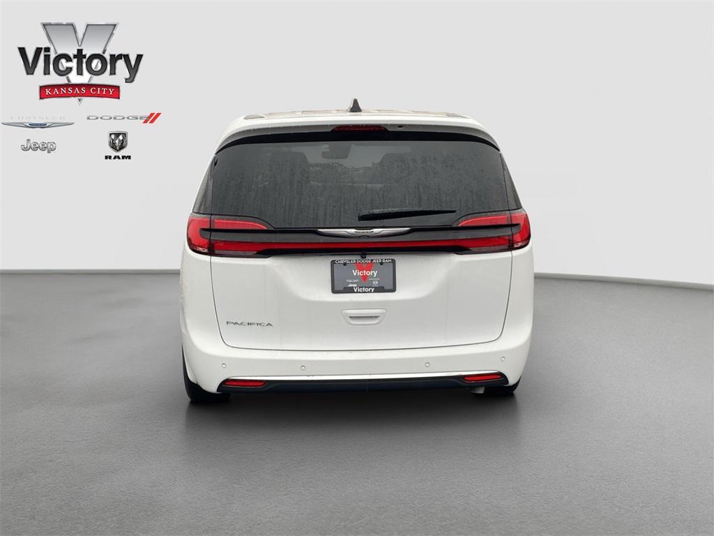 new 2026 Chrysler Pacifica car, priced at $45,740