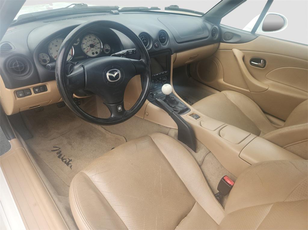 used 2002 Mazda MX-5 Miata car, priced at $8,995