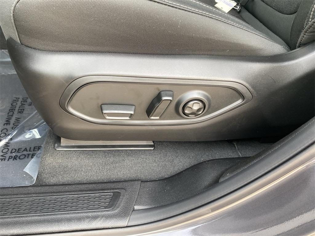 new 2025 Jeep Grand Cherokee L car, priced at $45,120