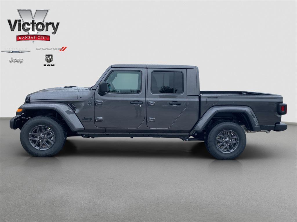 new 2025 Jeep Gladiator car, priced at $50,640