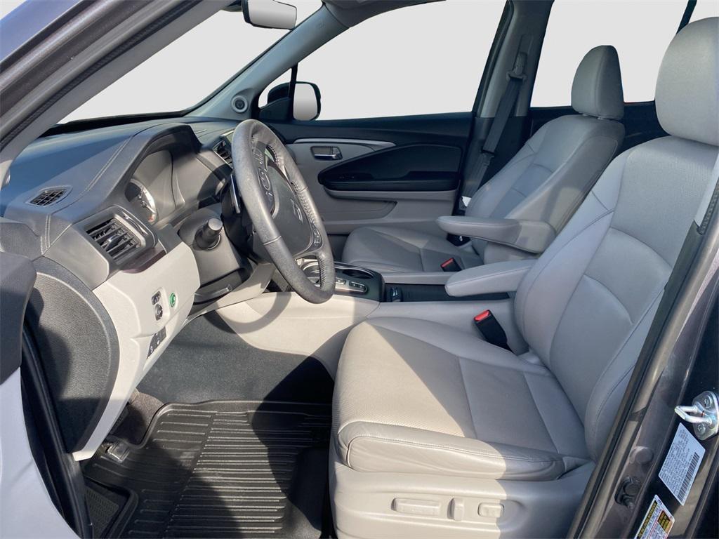 used 2023 Honda Ridgeline car, priced at $33,641