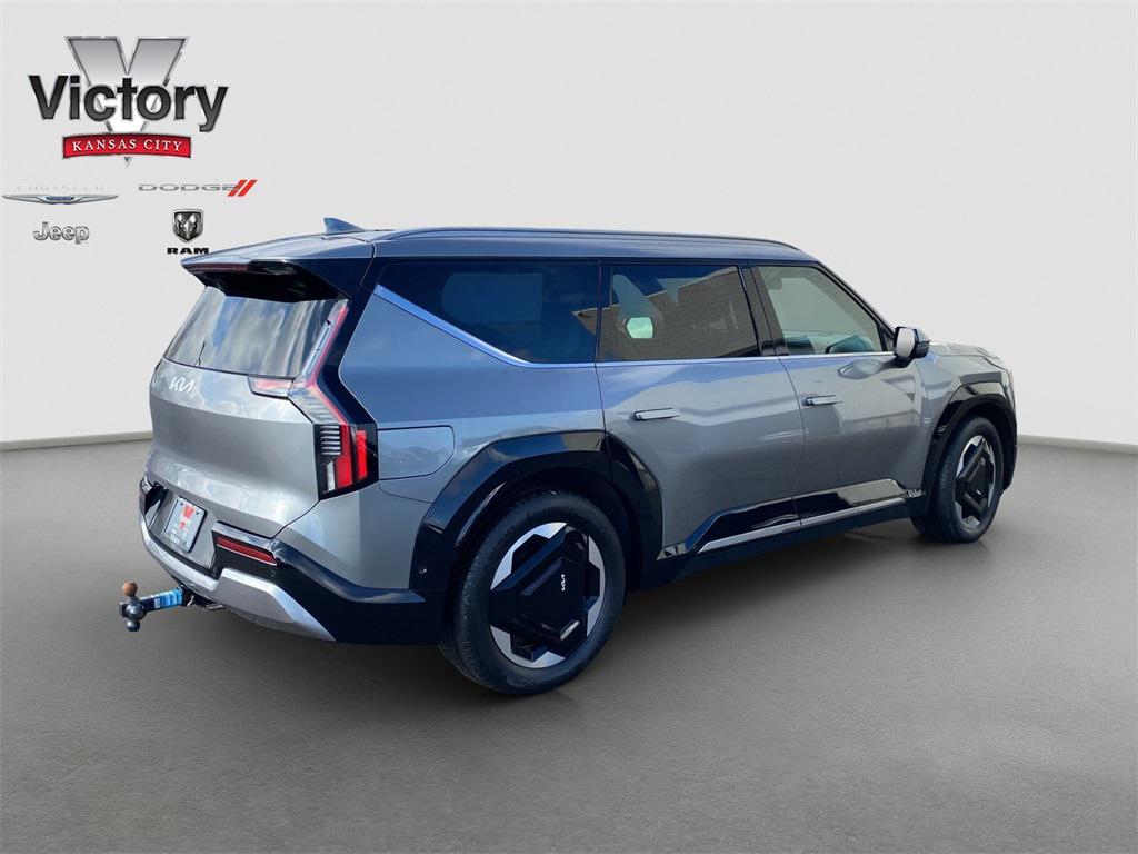used 2024 Kia EV9 car, priced at $39,995