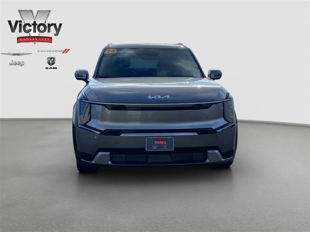 used 2024 Kia EV9 car, priced at $39,995