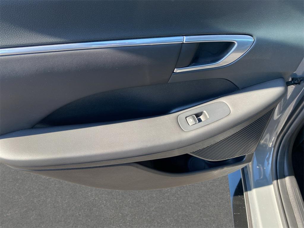 used 2022 Hyundai Sonata car, priced at $16,995
