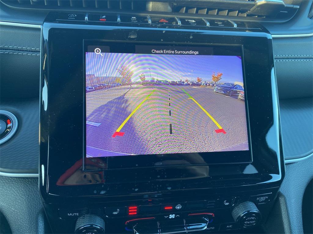 new 2025 Jeep Grand Cherokee car, priced at $48,870