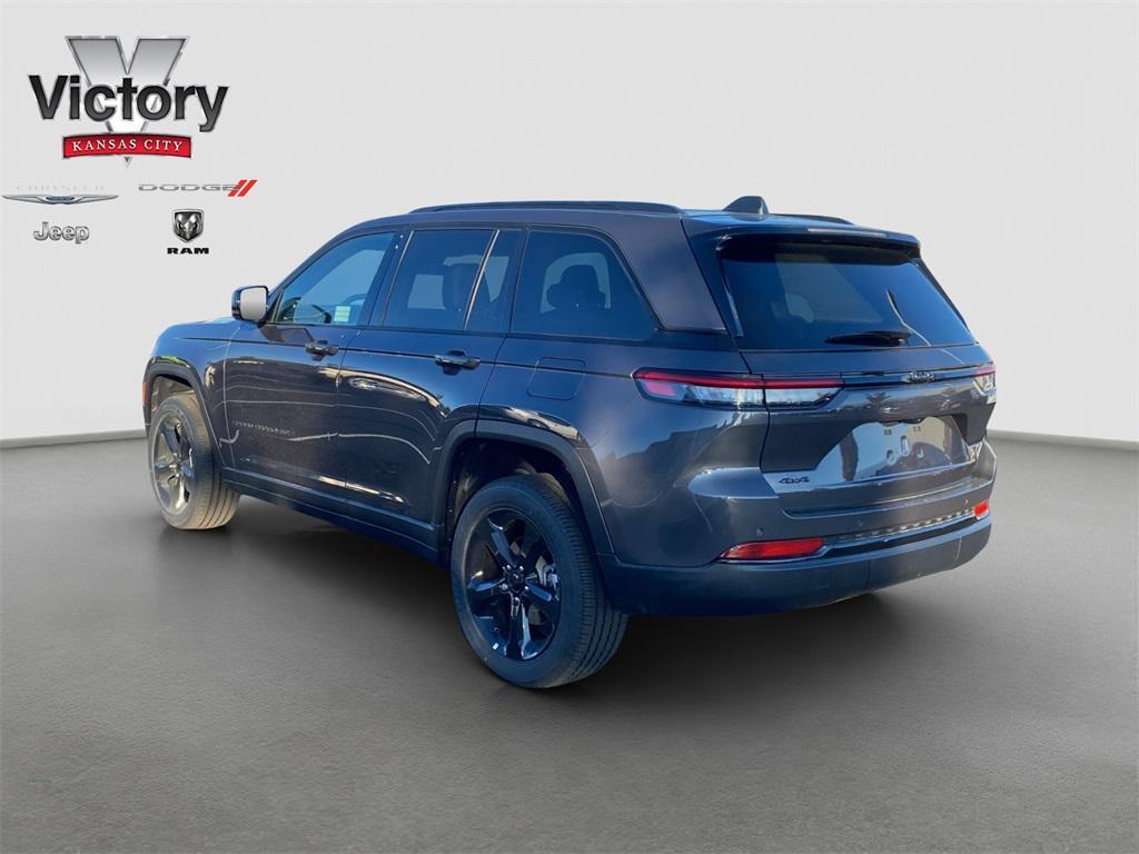 new 2025 Jeep Grand Cherokee car, priced at $48,870