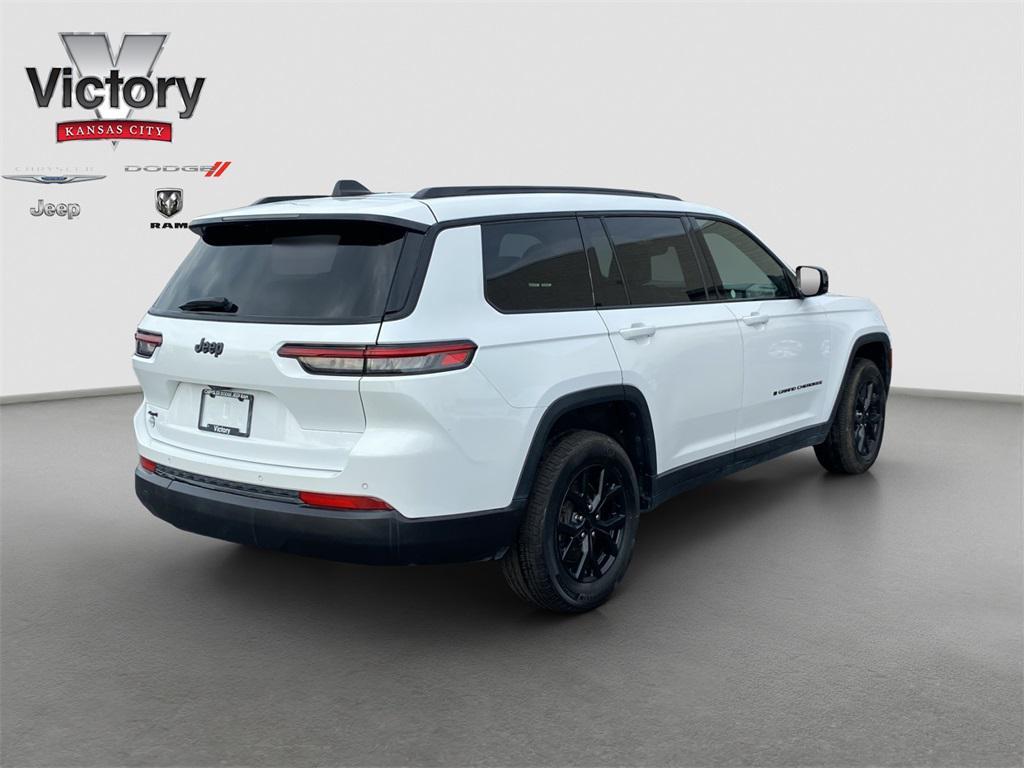 used 2024 Jeep Grand Cherokee L car, priced at $27,995