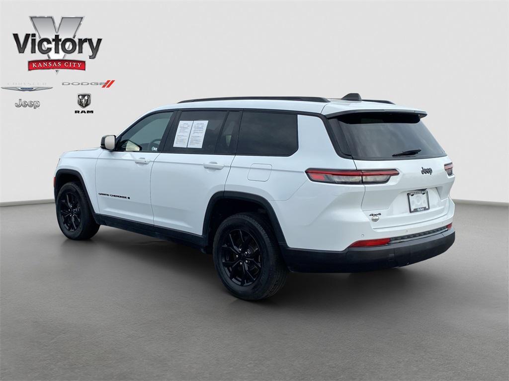used 2024 Jeep Grand Cherokee L car, priced at $27,995
