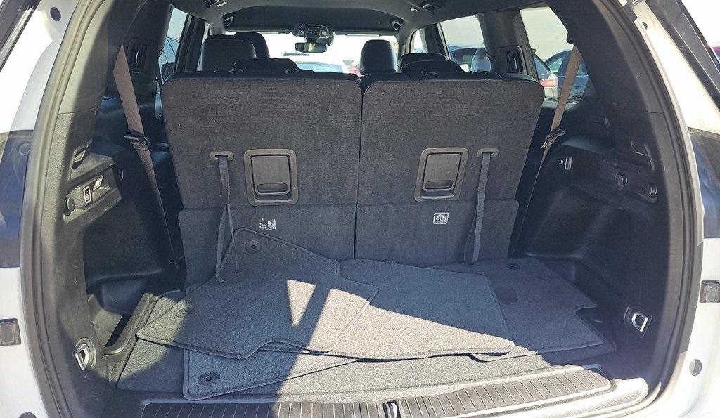 used 2024 Jeep Grand Cherokee L car, priced at $29,997