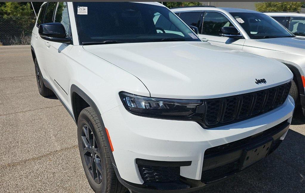 used 2024 Jeep Grand Cherokee L car, priced at $29,997