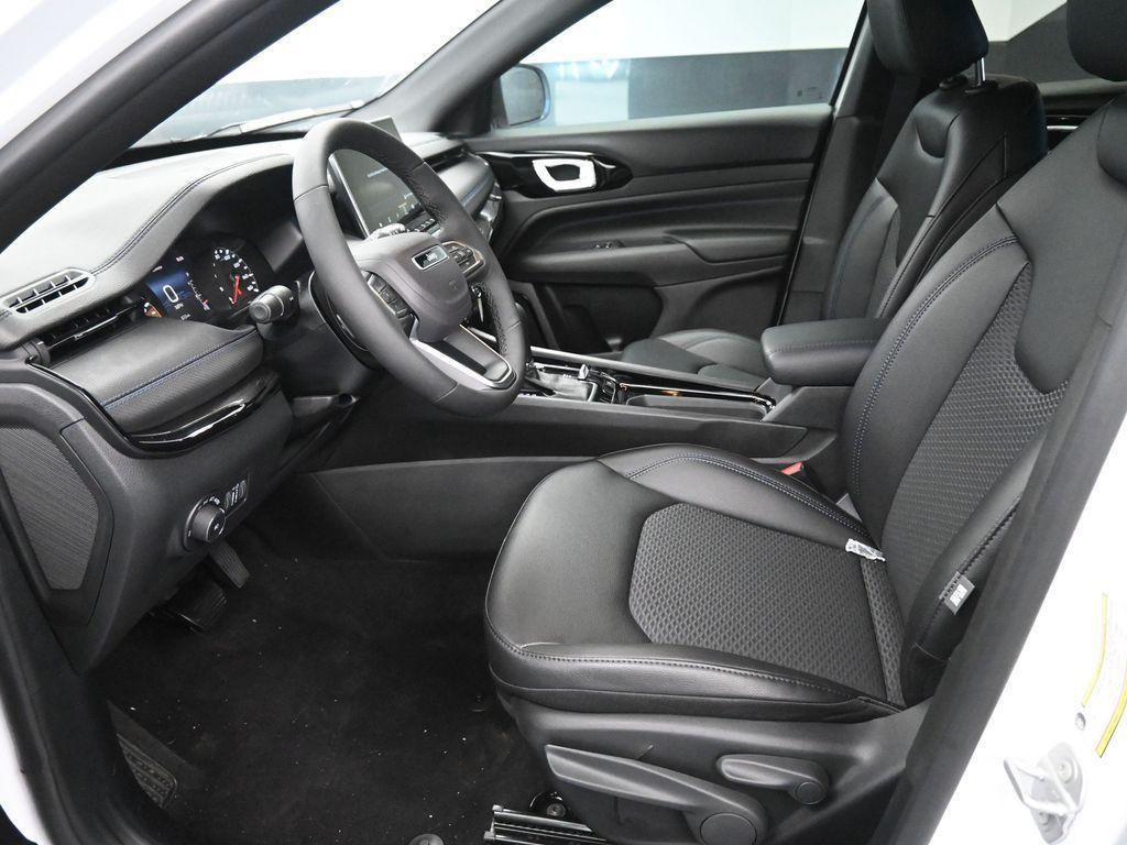 new 2026 Jeep Compass car, priced at $30,899