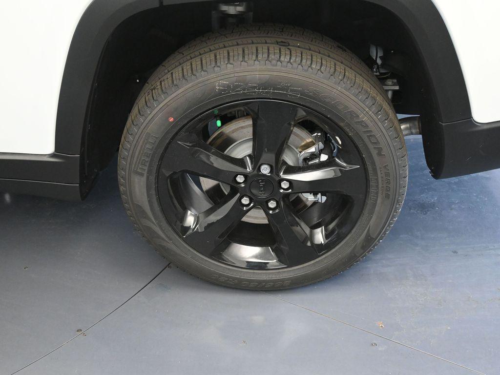 new 2025 Jeep Grand Cherokee L car, priced at $53,090