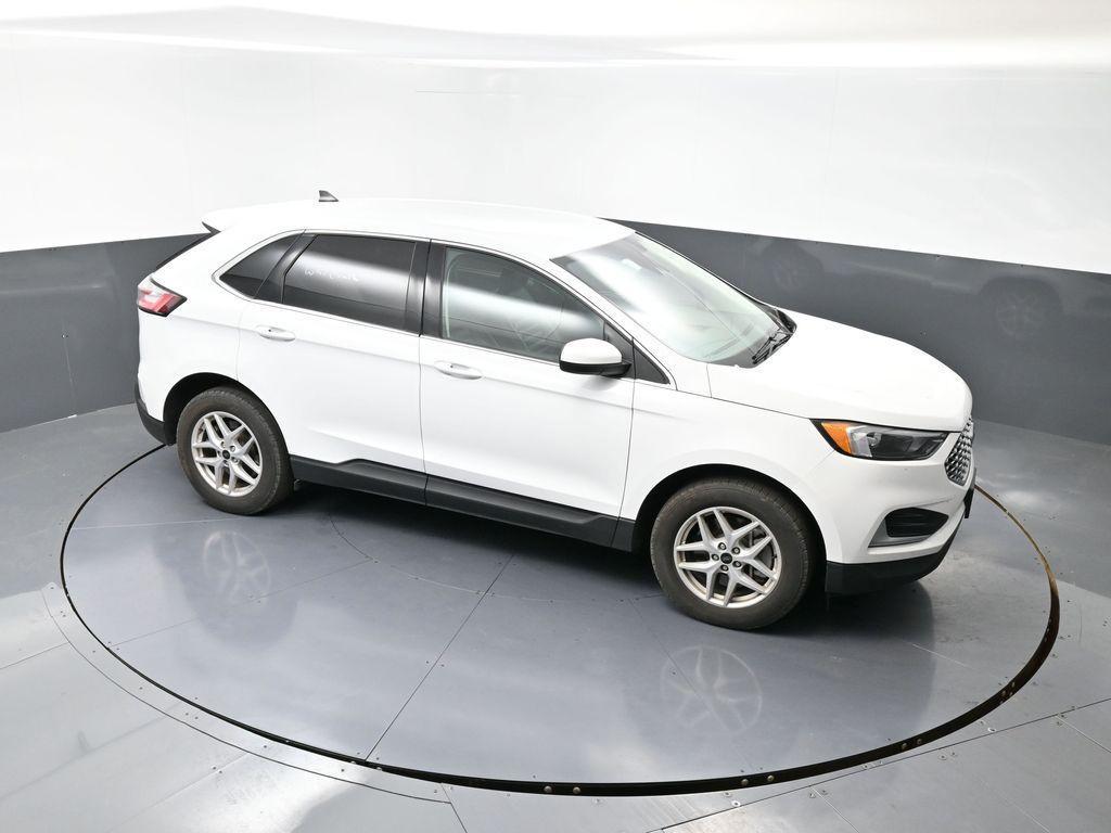 used 2024 Ford Edge car, priced at $25,011