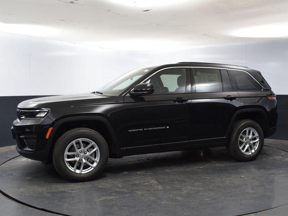 new 2025 Jeep Grand Cherokee car, priced at $38,958