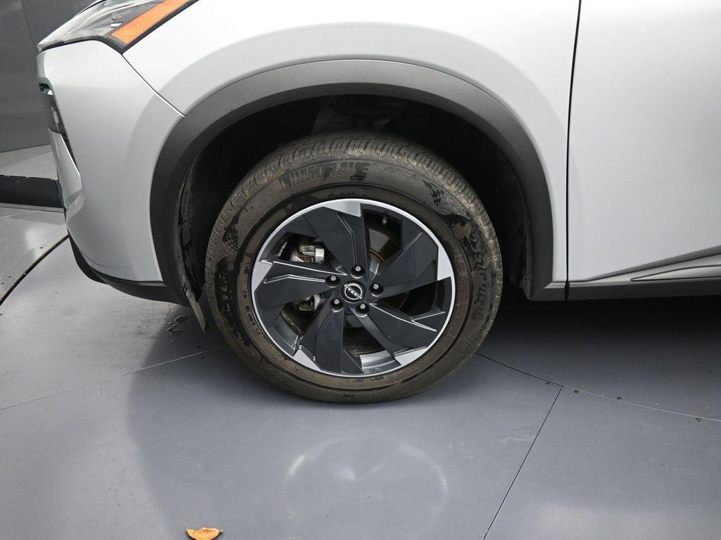 used 2024 Nissan Rogue car, priced at $21,987