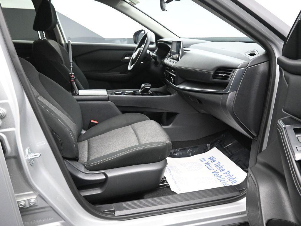 used 2024 Nissan Rogue car, priced at $21,987