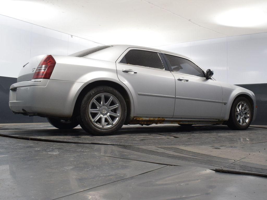 used 2005 Chrysler 300C car