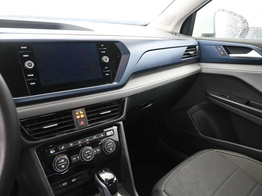 used 2024 Volkswagen Taos car, priced at $23,235
