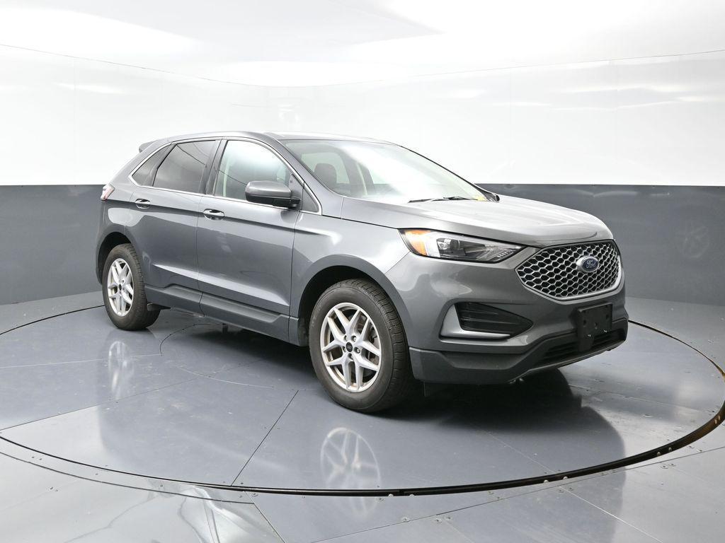 used 2024 Ford Edge car, priced at $27,519