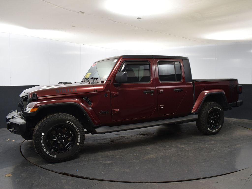 used 2021 Jeep Gladiator car, priced at $30,752