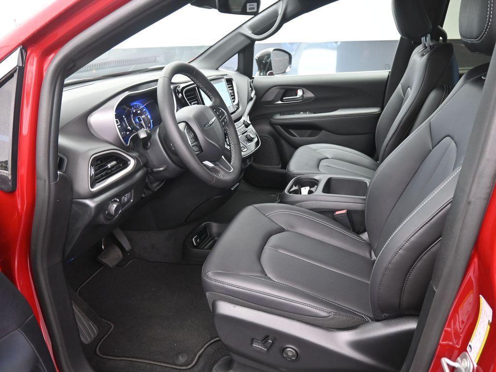 new 2026 Chrysler Voyager car, priced at $41,554