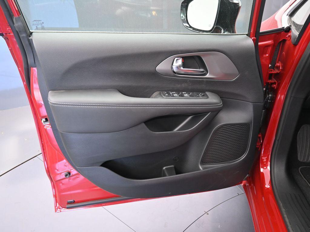 new 2026 Chrysler Voyager car, priced at $41,554