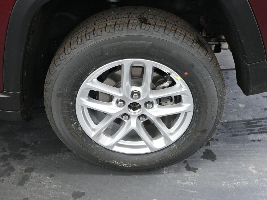 used 2025 Jeep Grand Cherokee car, priced at $41,523