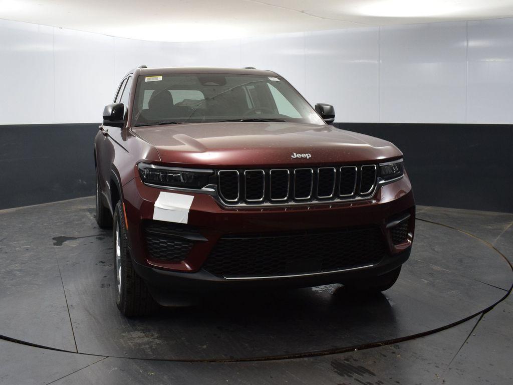 used 2025 Jeep Grand Cherokee car, priced at $41,523