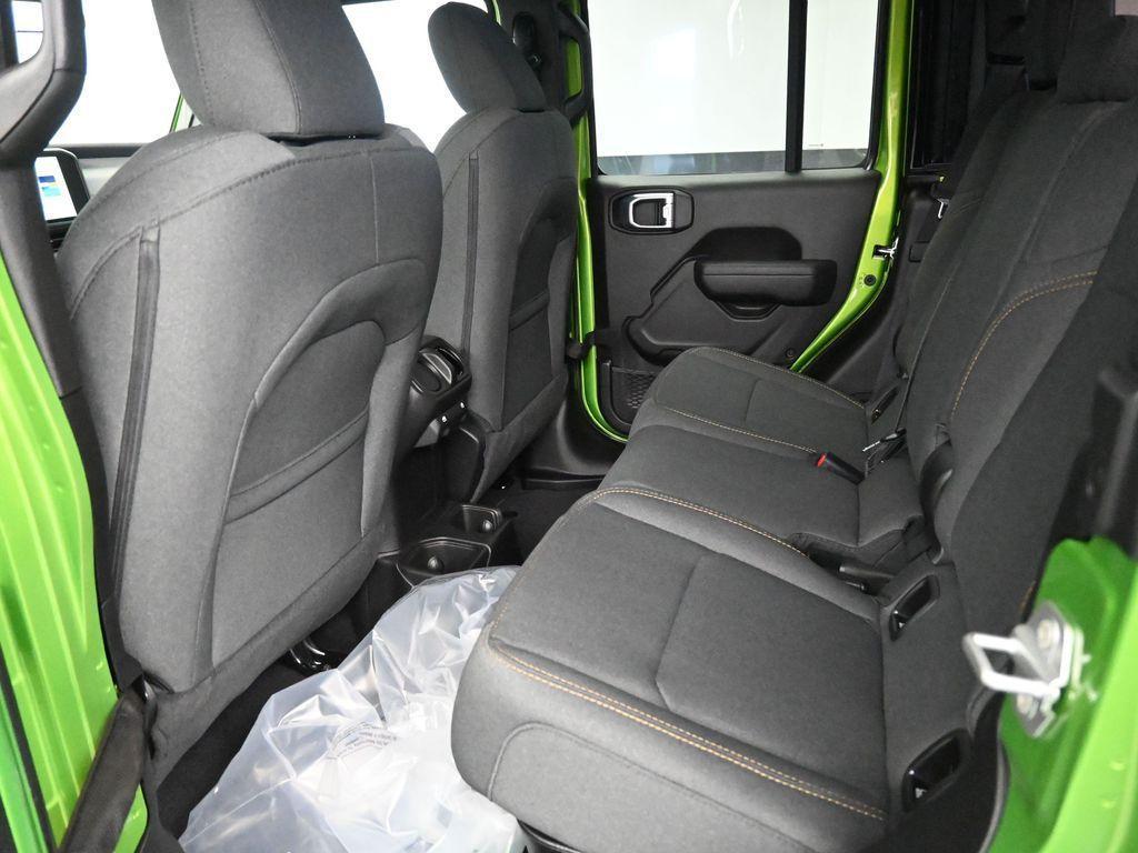 new 2026 Jeep Gladiator car, priced at $49,006