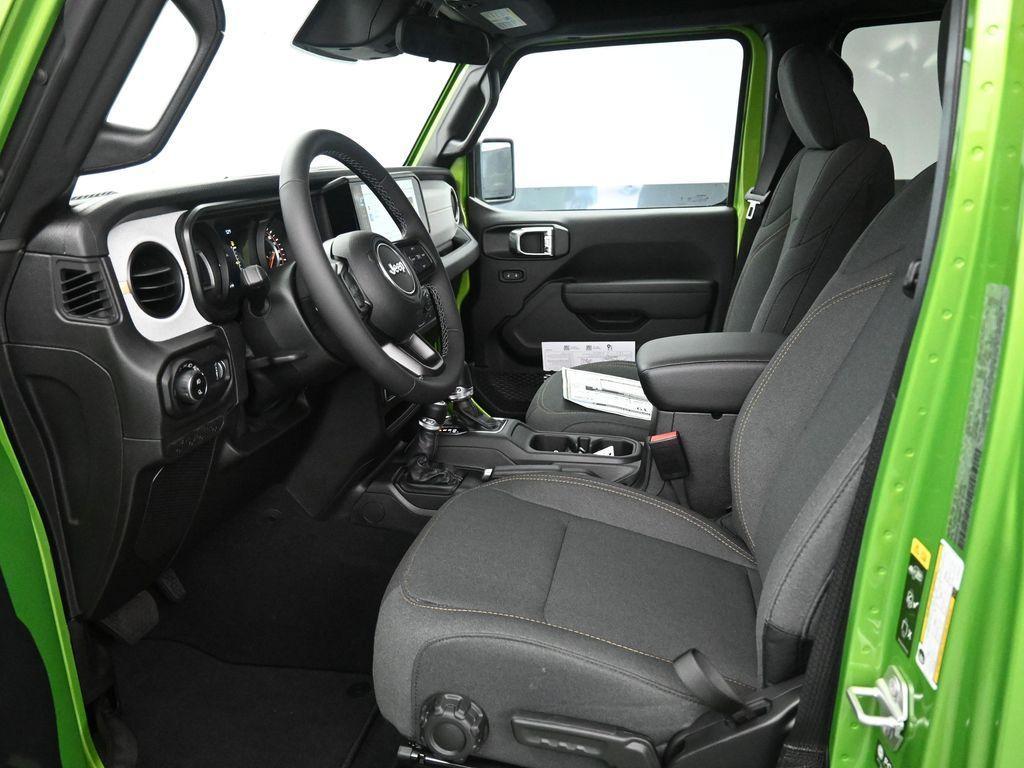 new 2026 Jeep Gladiator car, priced at $49,006